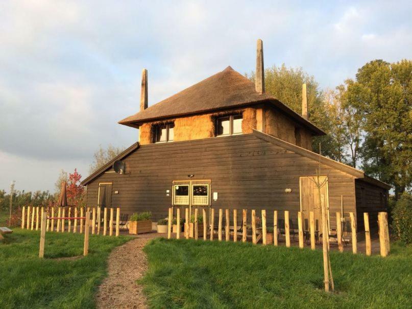 De Steltenberg In De Betuwe Zoelen ภายนอก รูปภาพ